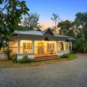 Stayvista At Catherine With Heater & Board Game , Munnar India